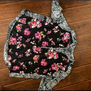Chelsea & Theodore Floral Blouse 3XL